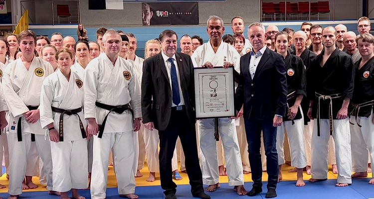 10. DAN für Sensei Jamal Measara