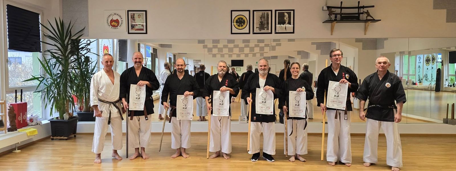 Sechs neue Shodans aus der Kobudo-Multiplikatorenausbildung 2024/2025 